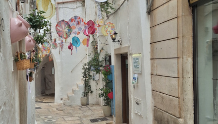 On the road in Puglia Cisternino