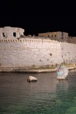 Gallipoli di sera Castello Angioino in evidenza