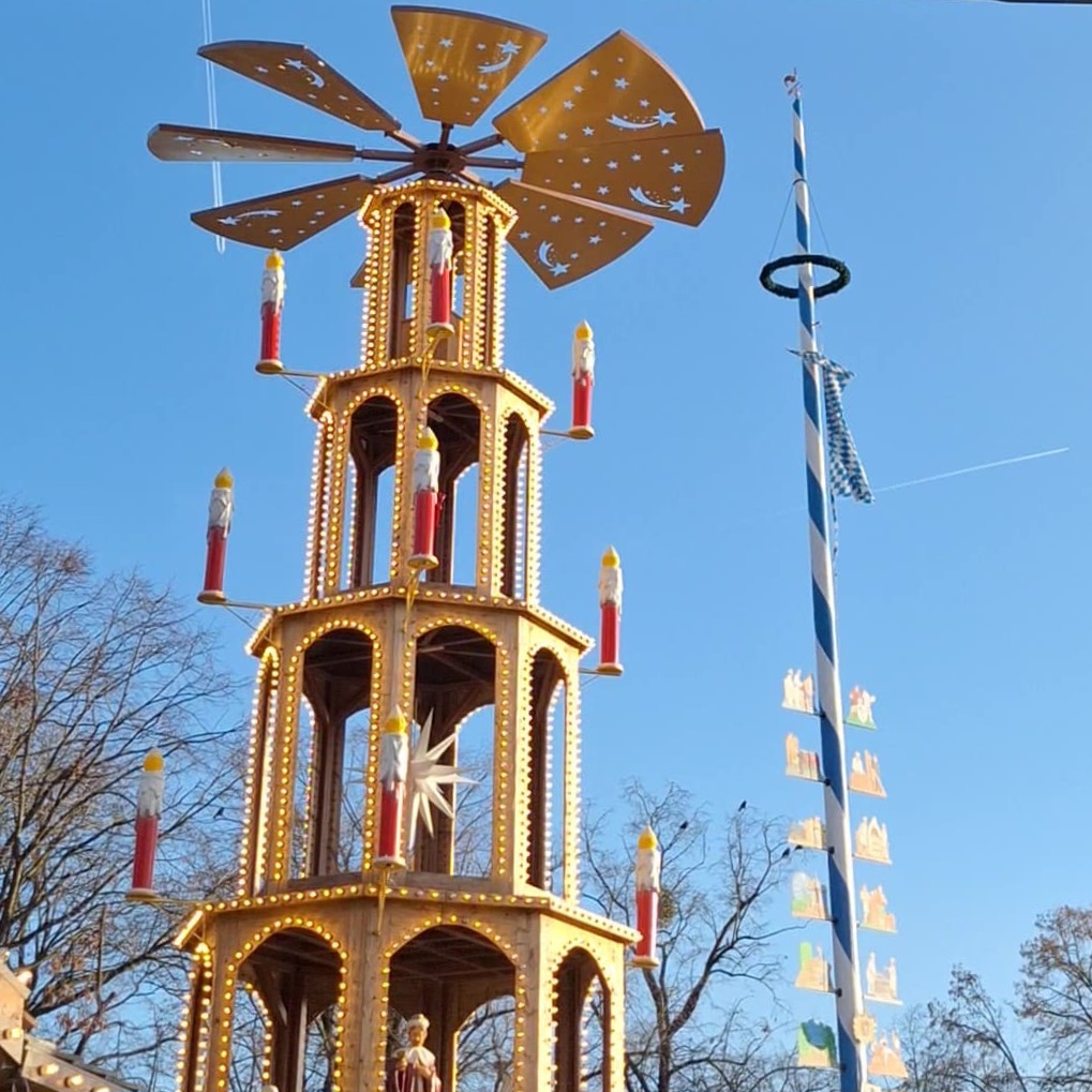 Mercatini di Natale a Monaco di Baviera: Christkindlmarkt unterm Maibaum
