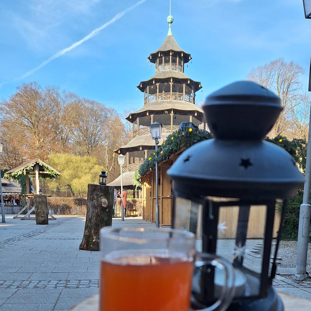 Mercatini di Natale a Monaco di Baviera: Chinesischer Turm