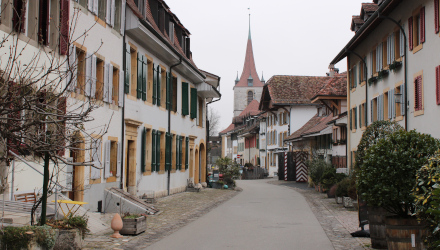 Murten Deutsch Kirchgasse verso la Chiesa Tedesca