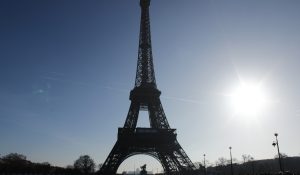 Visitare Parigi in tre giorni Tour Eiffel con il sole