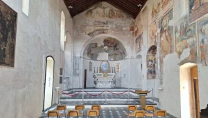 Visitare Diano Castello interno Chiesa dell'Assunta