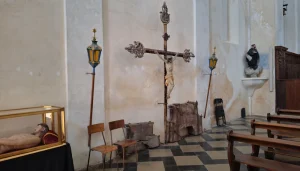 Cosa vedere a Diano Castello interno Oratorio di San Bernardino e Santa Croce