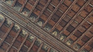 Diano Castello soffitto in legno nella Chiesa di San Giovanni